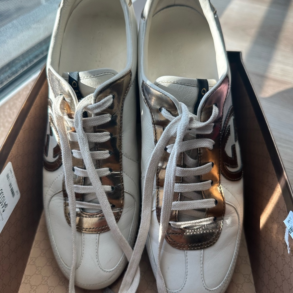 Gucci Women's Metallic and White Sneakers